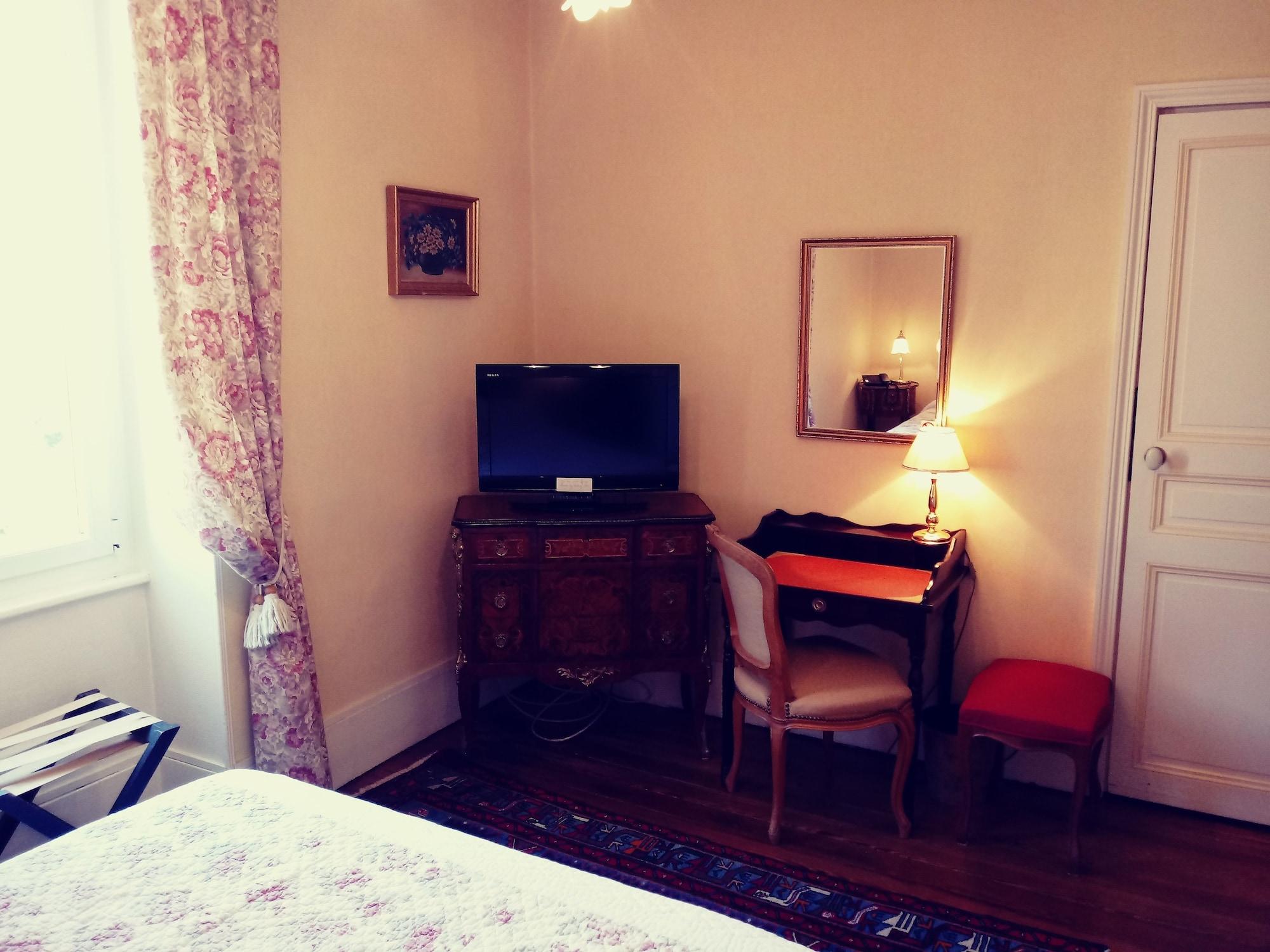 Hotel La Villa Fleurie โบน ภายนอก รูปภาพ